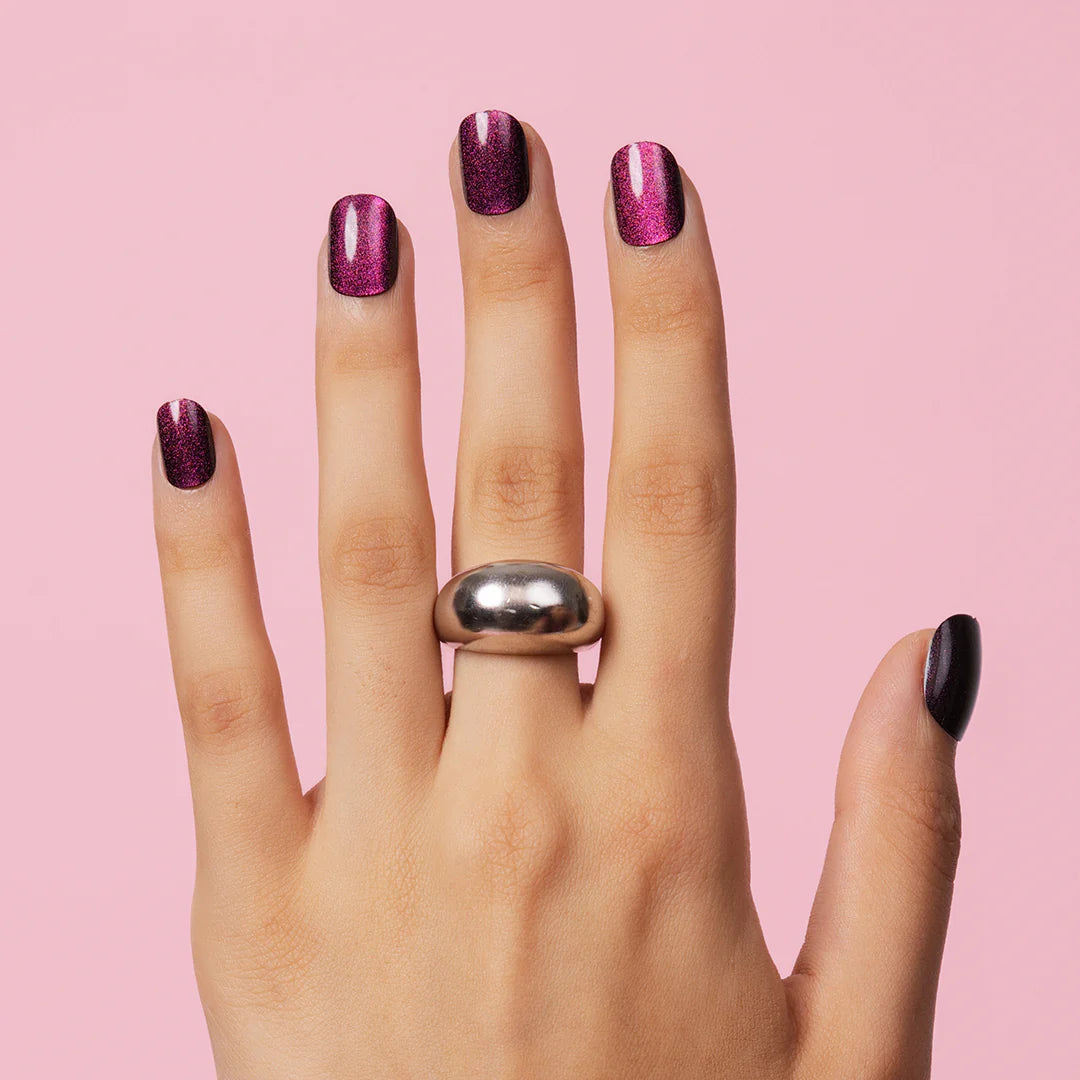 Short, Squoval Press-On Nails